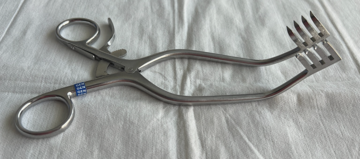 Weitlaner Retractor (Curved)